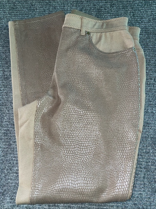 Chico's Pants - Chico's Neutral Taupe Textured Leggings.  SIze  .5/6  NWOT